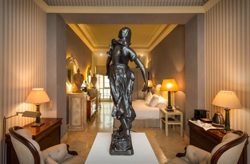 Hotel Boutique Casa del Poeta Sevilla — Hotel rooms in Seville, Andalusia