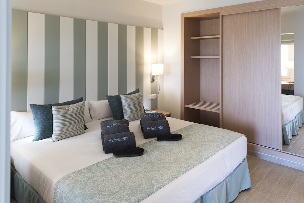 Hotel Seth Santo Tomas — Hotel rooms in Santo Tomas, Balearic Islands