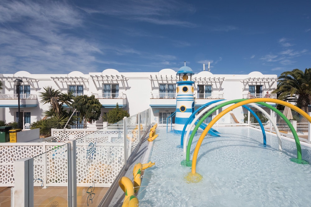 Arena Beach — Attractions for children in Corralejo, Canary Islands