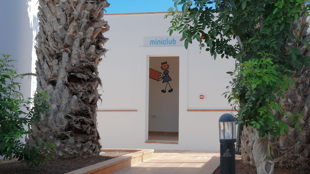 Arena Beach — Attractions for children in Corralejo, Canary Islands