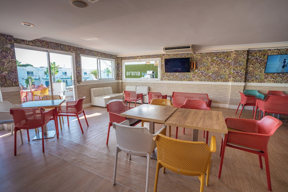 Arena Beach — Restaurant & bars in Corralejo, Canary Islands