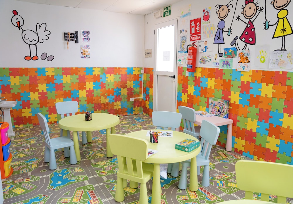 Arena Beach — Attractions for children in Corralejo, Canary Islands