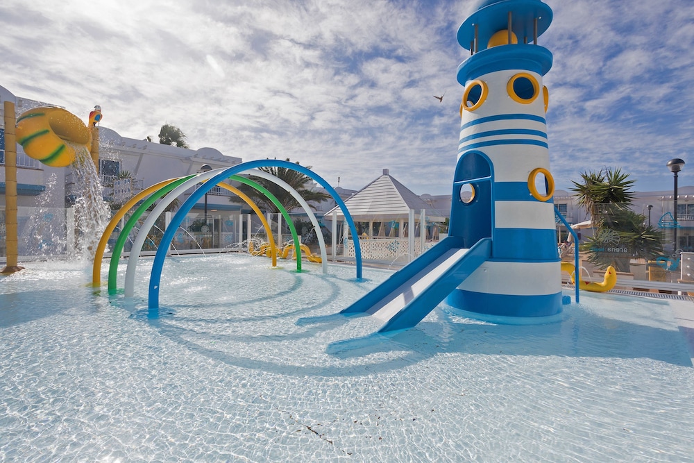 Arena Beach — Swimming pool in Corralejo, Canary Islands