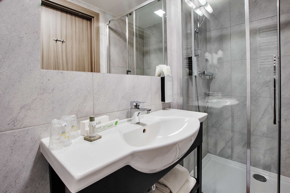 Golden Tulip Krakow Kazimierz — Hotel rooms in Krakow, Lesser Poland