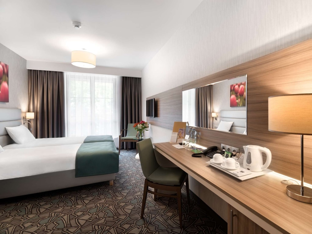 Golden Tulip Krakow Kazimierz — Hotel rooms in Krakow, Lesser Poland
