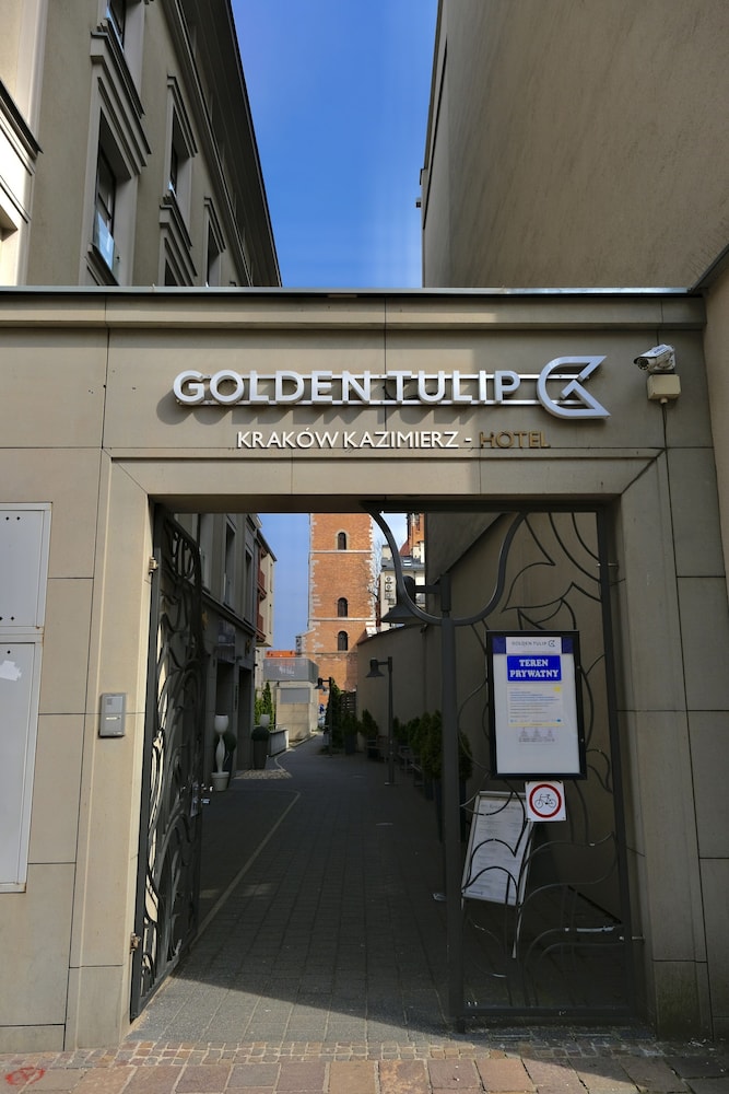 Golden Tulip Krakow Kazimierz — Hotel building in Krakow, Lesser Poland
