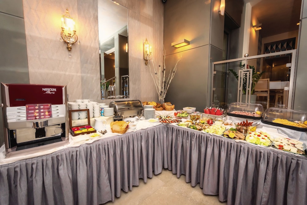 Hotel Kazimierz III — Restaurant & bars in Krakow, Lesser Poland