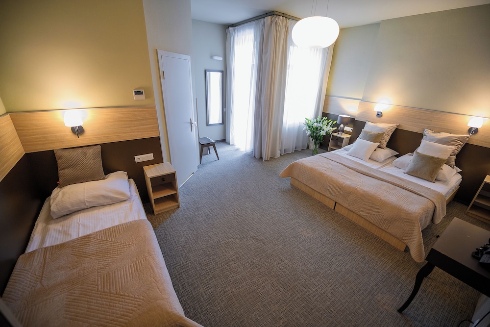 Hotel Kazimierz III — Hotel rooms in Krakow, Lesser Poland