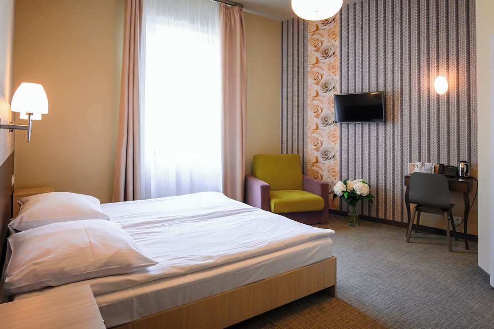 Hotel Kazimierz III — Hotel rooms in Krakow, Lesser Poland