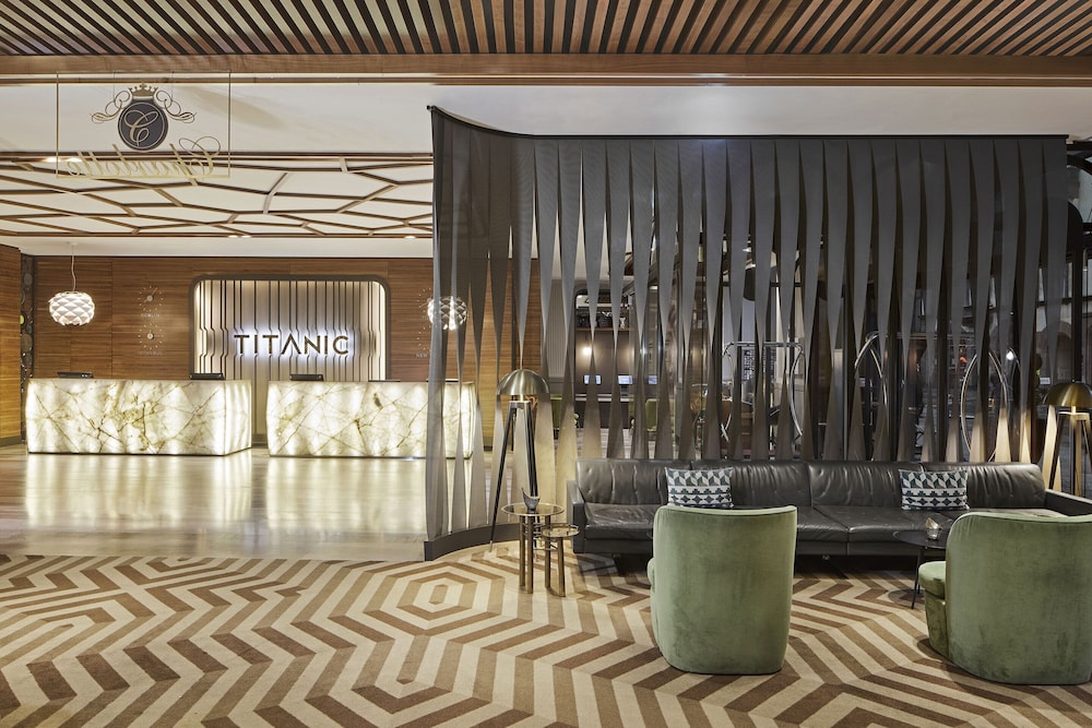 TITANIC Chaussee Berlin — Hotel building in Berlin, Berlin