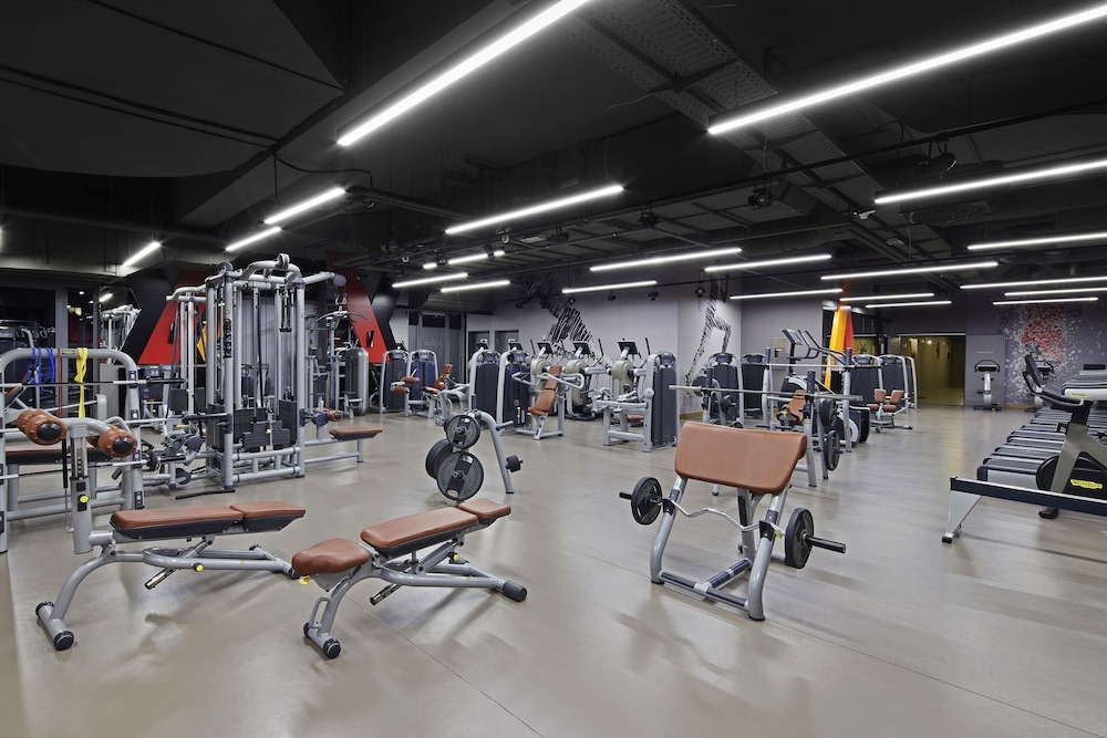 TITANIC Chaussee Berlin — Sports & recreation in Berlin, Berlin