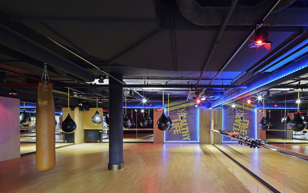 TITANIC Chaussee Berlin — Sports & recreation in Berlin, Berlin