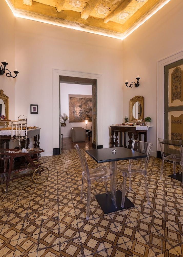 Santa Chiara Boutique Hotel - zdjęcie 4