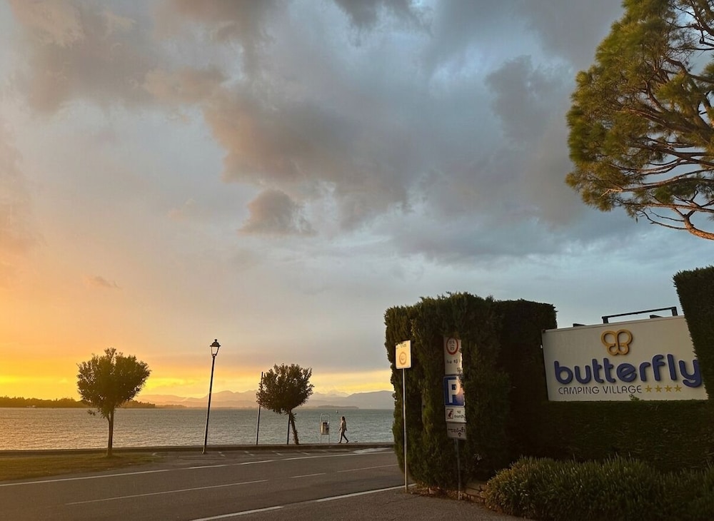 Butterfly Camping Village — Beach in Peschiera del Garda, Veneto