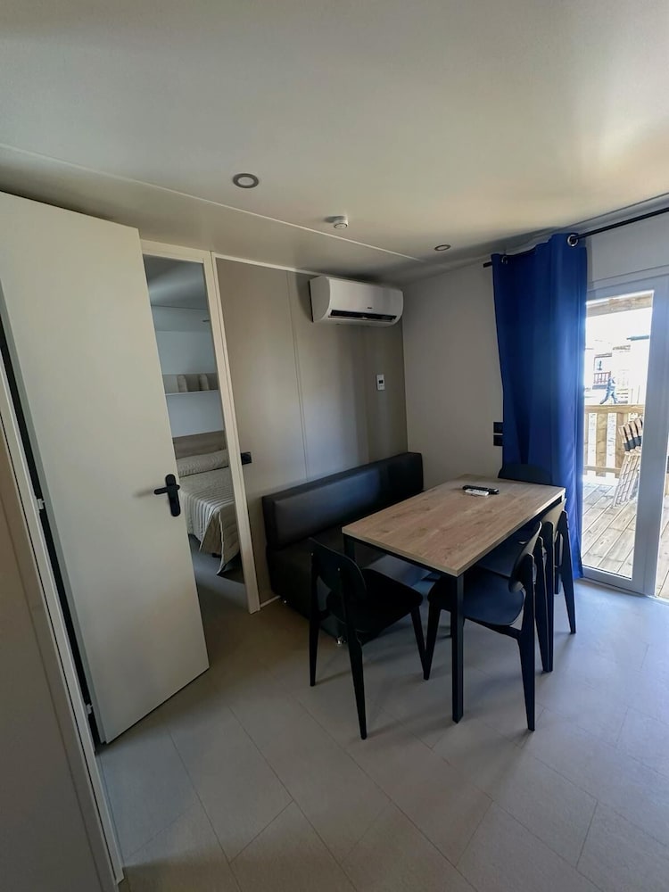 Butterfly Camping Village — Hotel rooms in Peschiera del Garda, Veneto