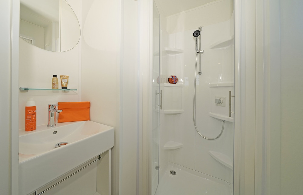 Butterfly Camping Village — Hotel rooms in Peschiera del Garda, Veneto