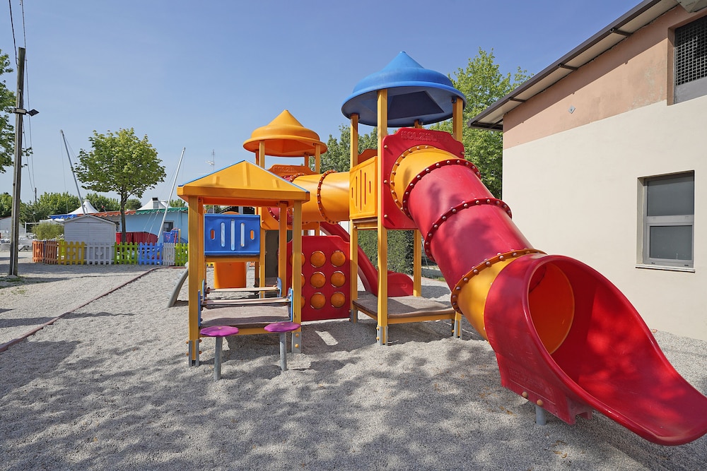 Butterfly Camping Village — Attractions for children in Peschiera del Garda, Veneto