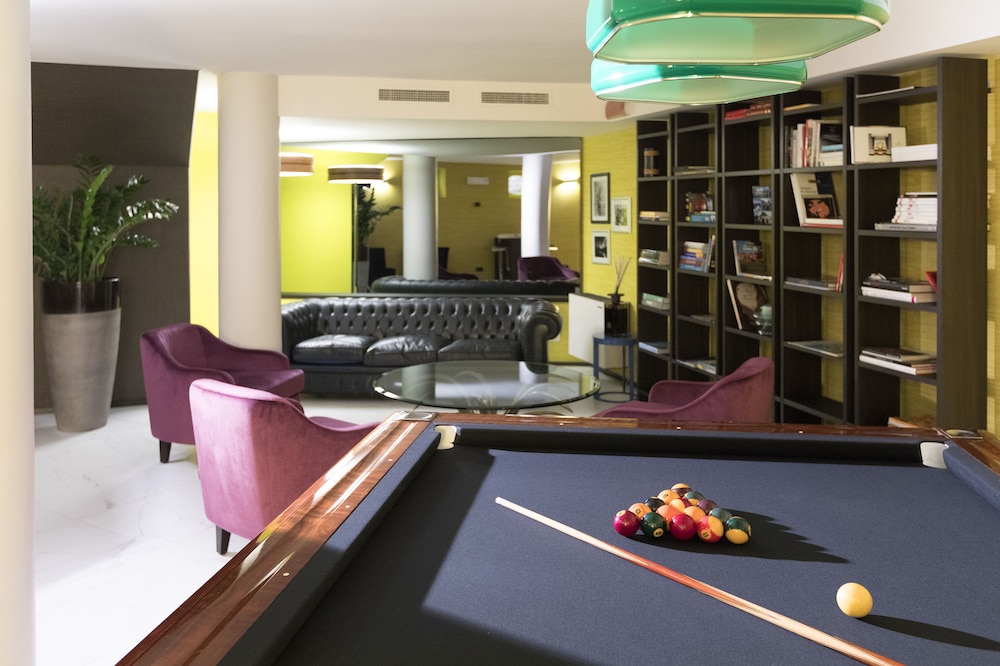 Albavilla Hotel & Co. — Sports & recreation in Albavilla, Lombardy