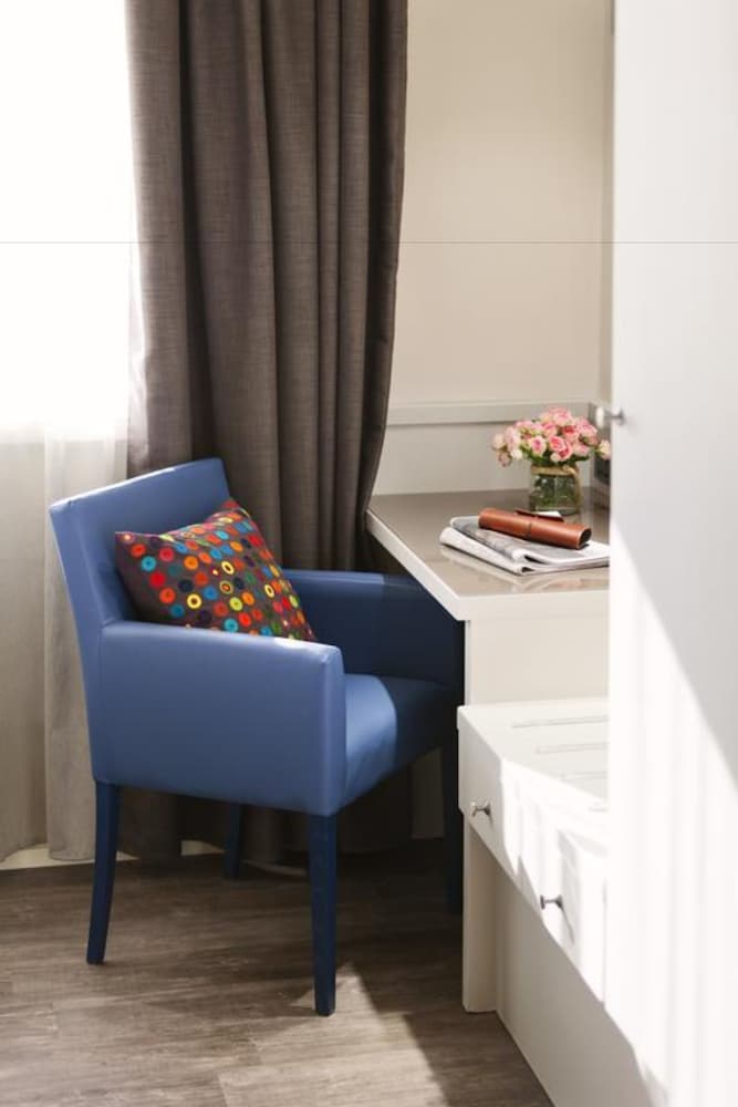 Albavilla Hotel & Co. — Hotel rooms in Albavilla, Lombardy