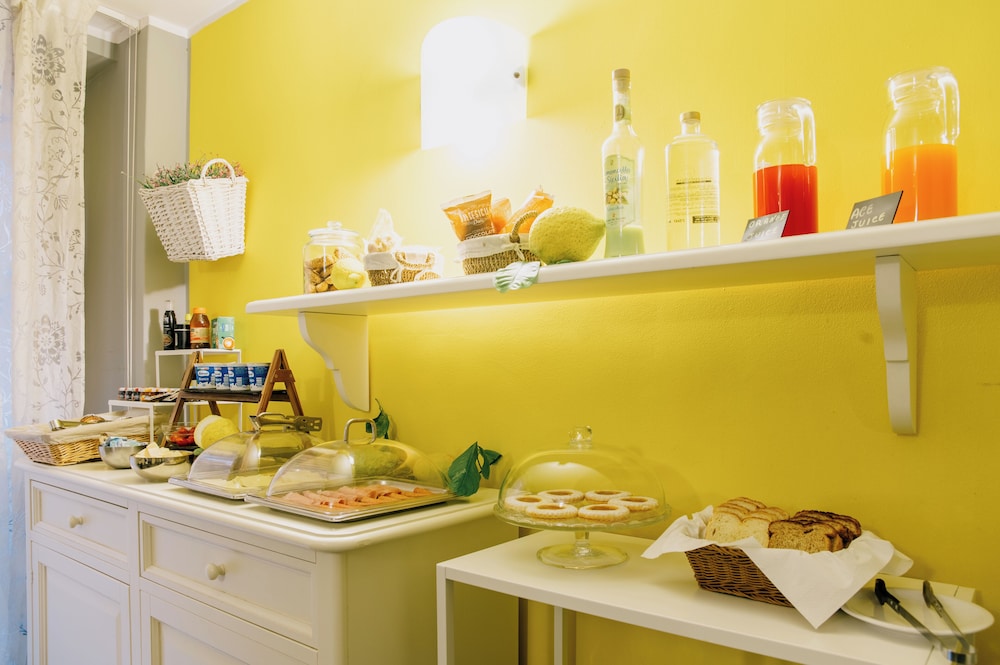 B&B I Puritani — Restaurant & bars in Catania, Sicily