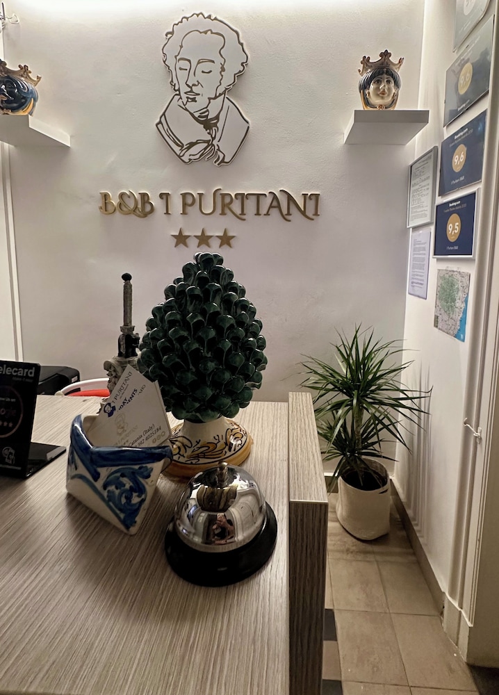 B&B I Puritani — Hotel building in Catania, Sicily
