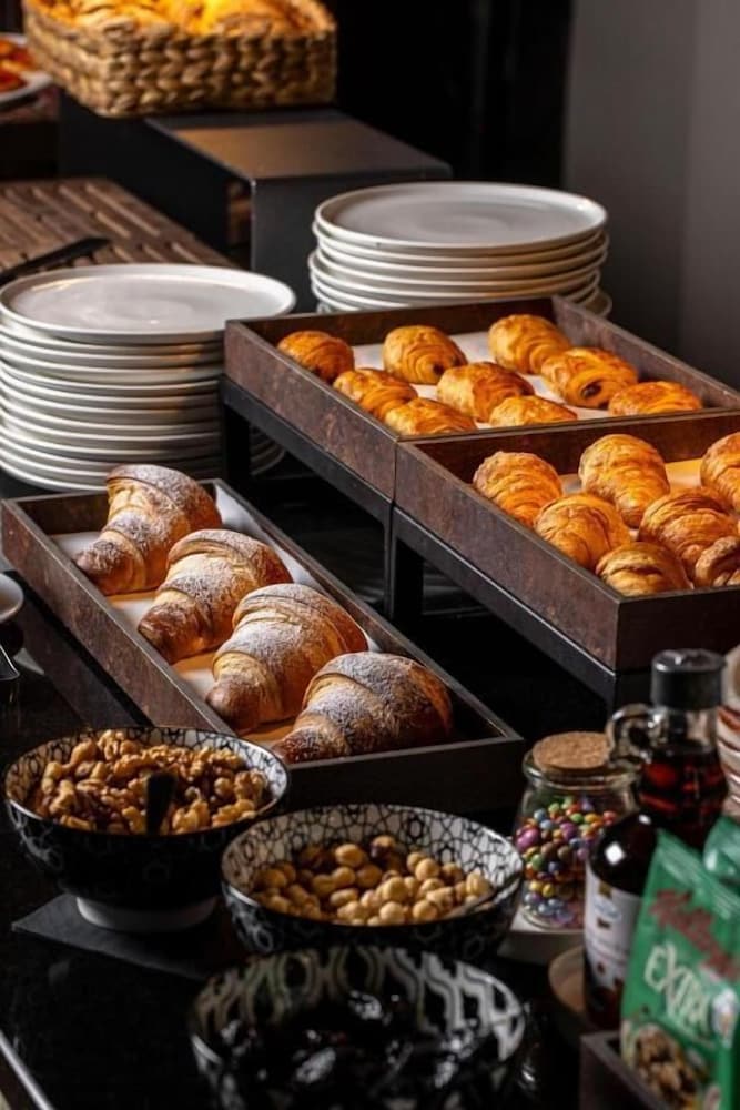 Roma Luxus Hotel — Restaurant & bars in Rome, Lazio