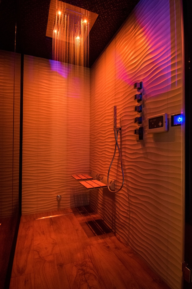 Roma Luxus Hotel — Spa in Rome, Lazio