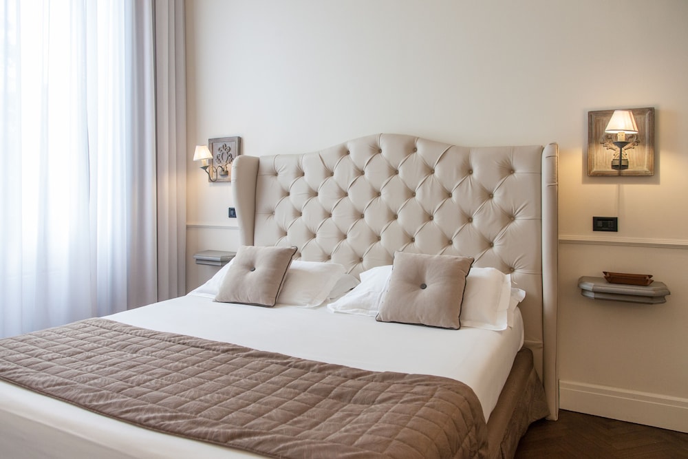 Palazzo Lorenzo Hotel Boutique & Spa — Hotel rooms in Florence, Tuscany