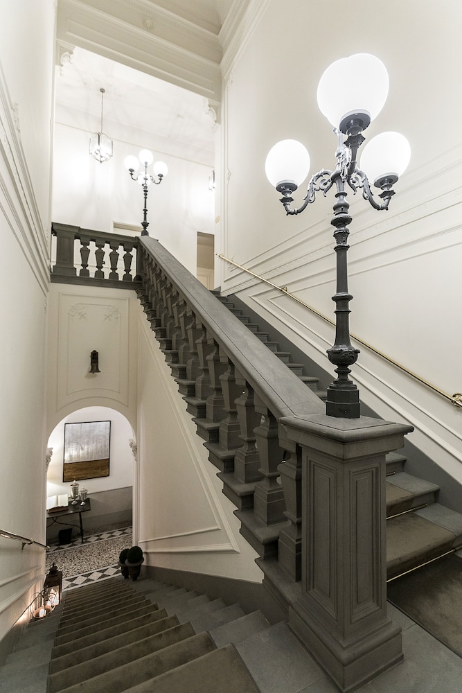 Palazzo Lorenzo Hotel Boutique & Spa — Hotel building in Florence, Tuscany