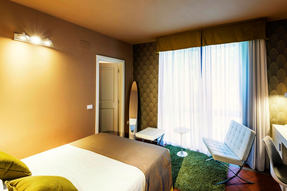 Palazzo Lorenzo Hotel Boutique & Spa — Hotel rooms in Florence, Tuscany