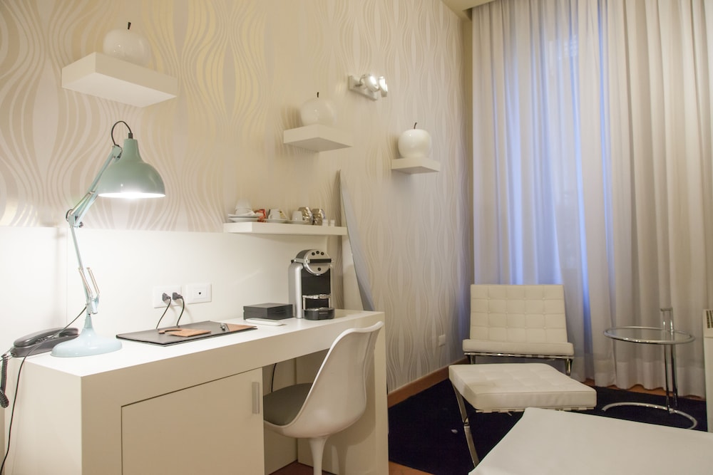 Palazzo Lorenzo Hotel Boutique & Spa — Hotel rooms in Florence, Tuscany