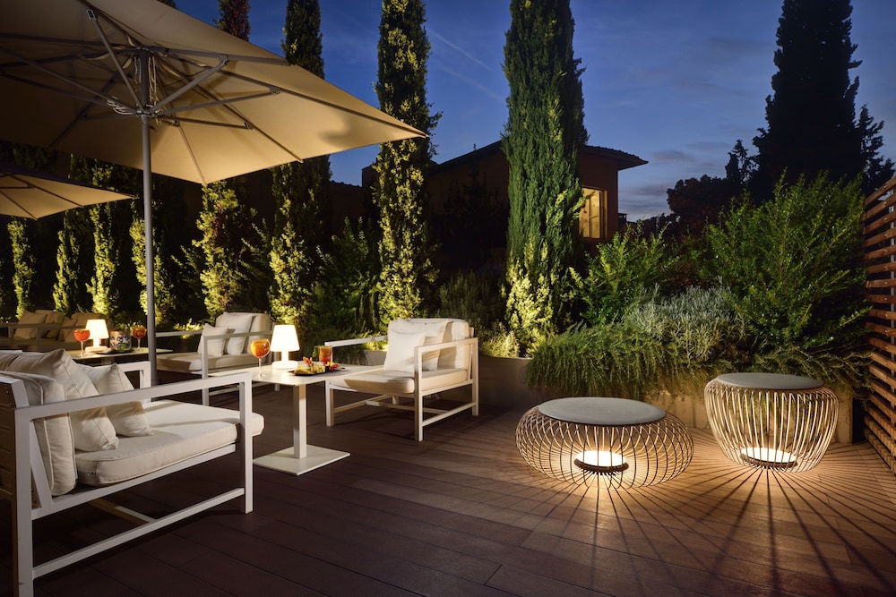 Glance Hotel In Florence — Restaurant & bars in Florence, Tuscany
