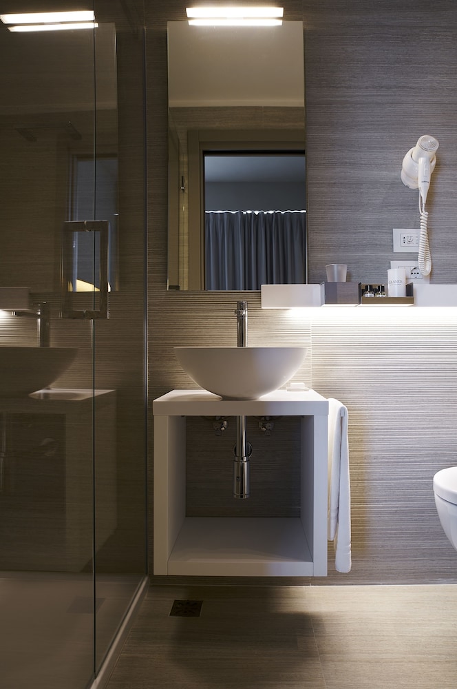 Glance Hotel In Florence — Hotel rooms in Florence, Tuscany