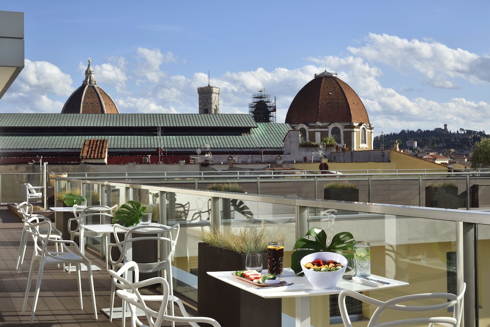 Glance Hotel In Florence — Restaurant & bars in Florence, Tuscany