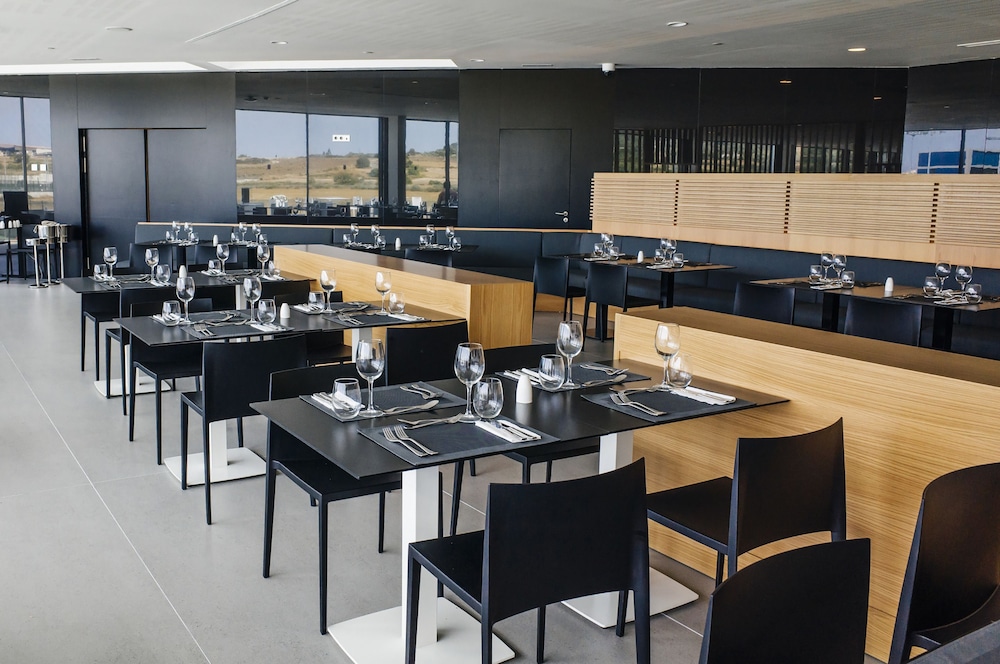Rafa Nadal Residence — Restaurant & bars in Manacor, Balearic Islands
