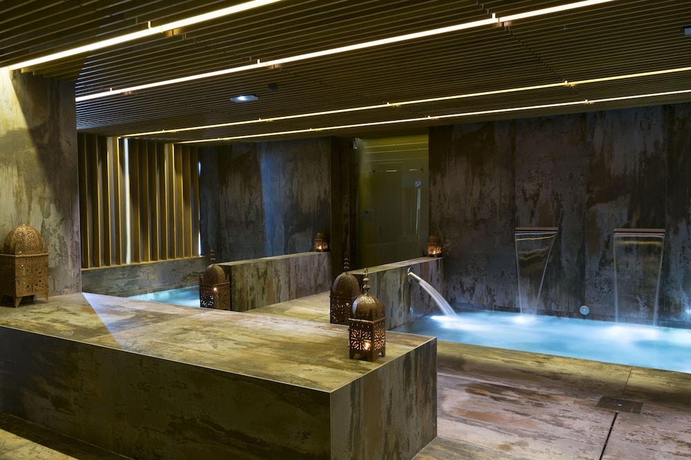 Rafa Nadal Residence — Spa in Manacor, Balearic Islands