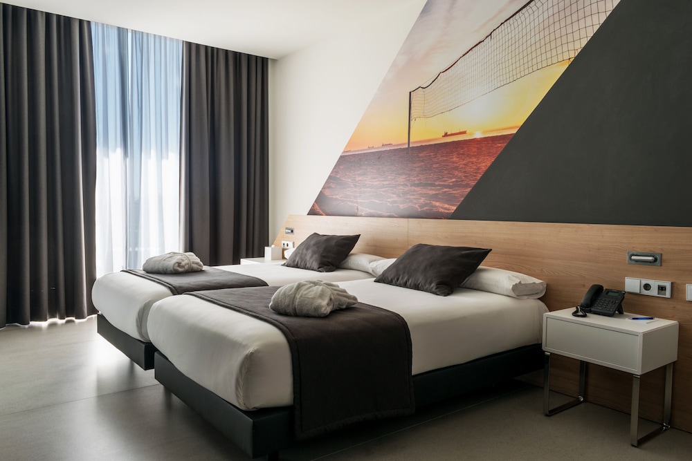 Rafa Nadal Residence — Hotel rooms in Manacor, Balearic Islands