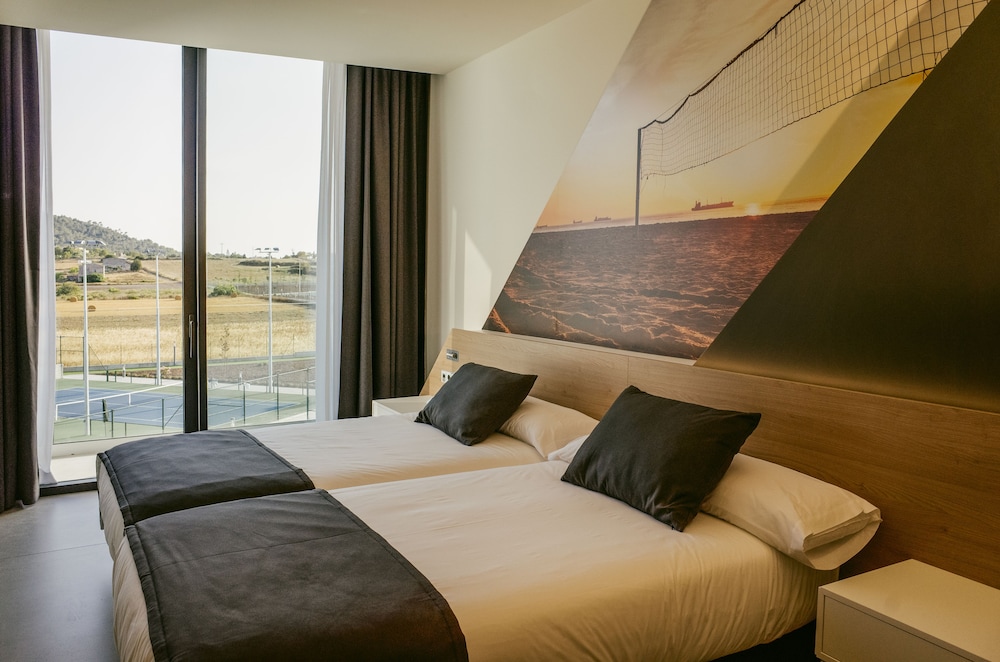 Rafa Nadal Residence — Hotel rooms in Manacor, Balearic Islands