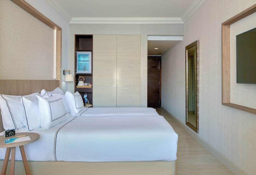 Meliá Costa Atlantis Tenerife — Hotel rooms in Puerto de la Cruz, Canary Islands