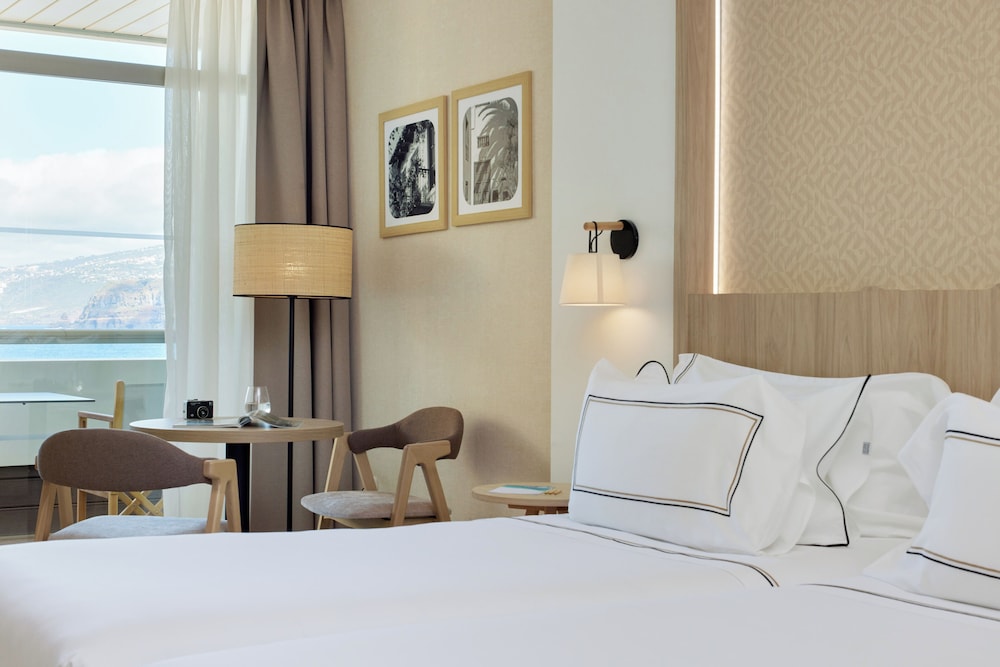 Meliá Costa Atlantis Tenerife — Hotel rooms in Puerto de la Cruz, Canary Islands