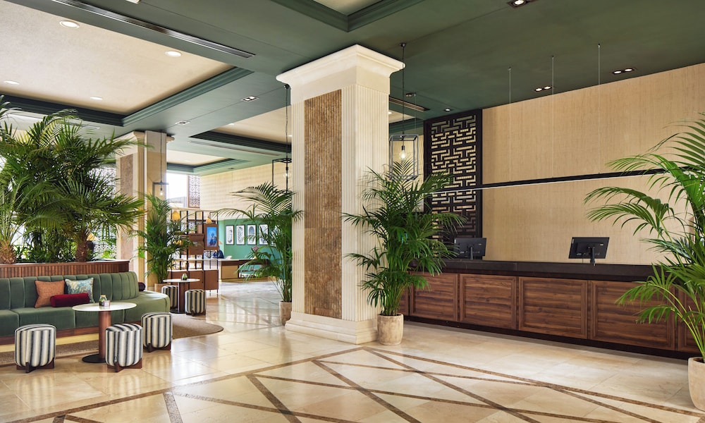 Meliá Costa Atlantis Tenerife — Hotel building in Puerto de la Cruz, Canary Islands