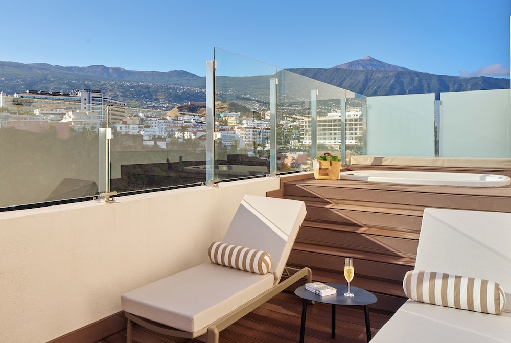 Meliá Costa Atlantis Tenerife — Hotel rooms in Puerto de la Cruz, Canary Islands