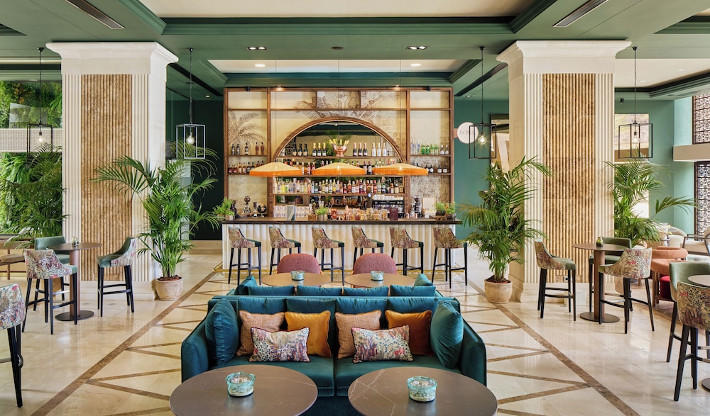 Meliá Costa Atlantis Tenerife — Restaurant & bars in Puerto de la Cruz, Canary Islands