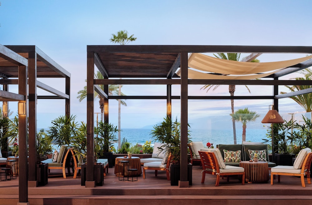 Meliá Costa Atlantis Tenerife — Restaurant & bars in Puerto de la Cruz, Canary Islands