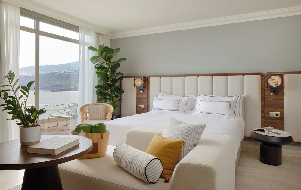Meliá Costa Atlantis Tenerife — Hotel rooms in Puerto de la Cruz, Canary Islands
