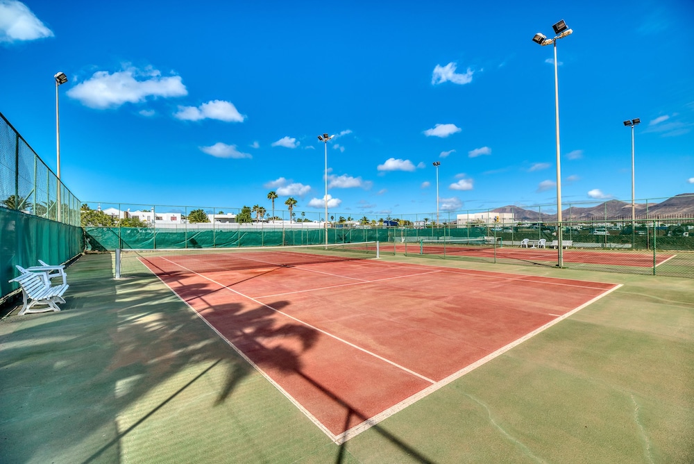 Ona Las Brisas — Sports & recreation in Playa Blanca, Canary Islands