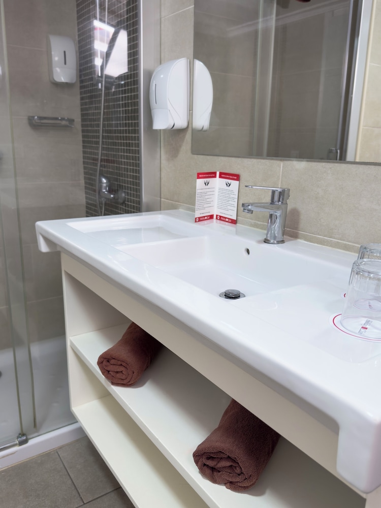 Holiday Club Vista Amadores — Hotel rooms in Puerto Rico, Canary Islands
