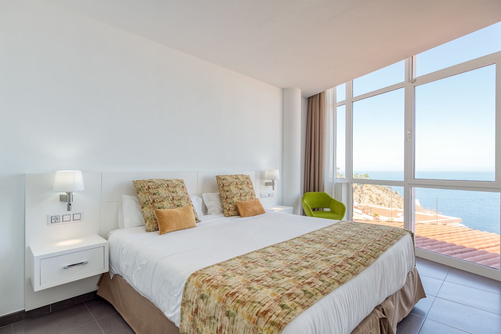 Holiday Club Vista Amadores — Hotel rooms in Puerto Rico, Canary Islands