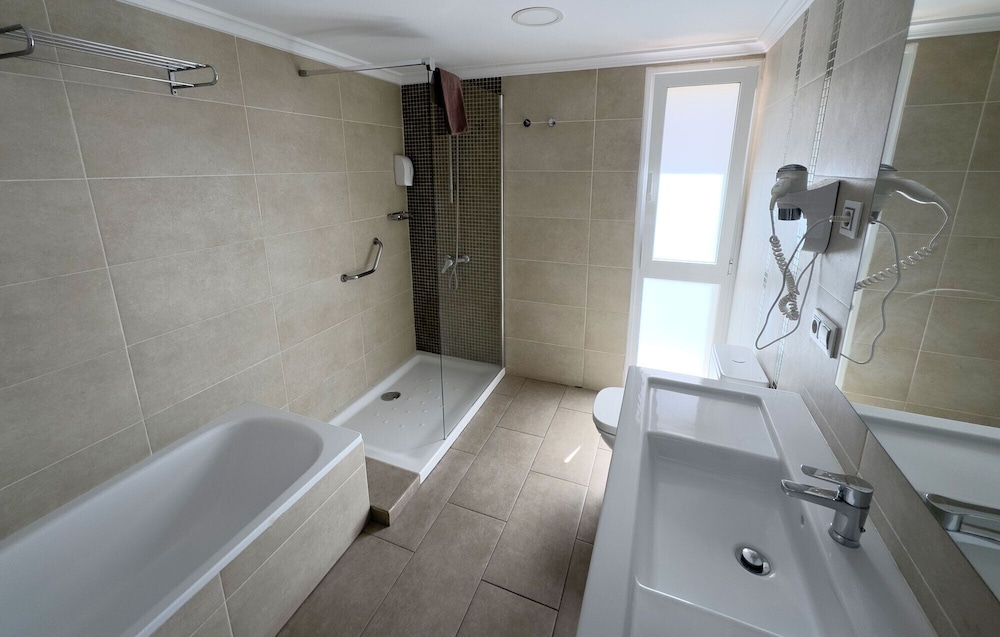 Holiday Club Vista Amadores — Hotel rooms in Puerto Rico, Canary Islands