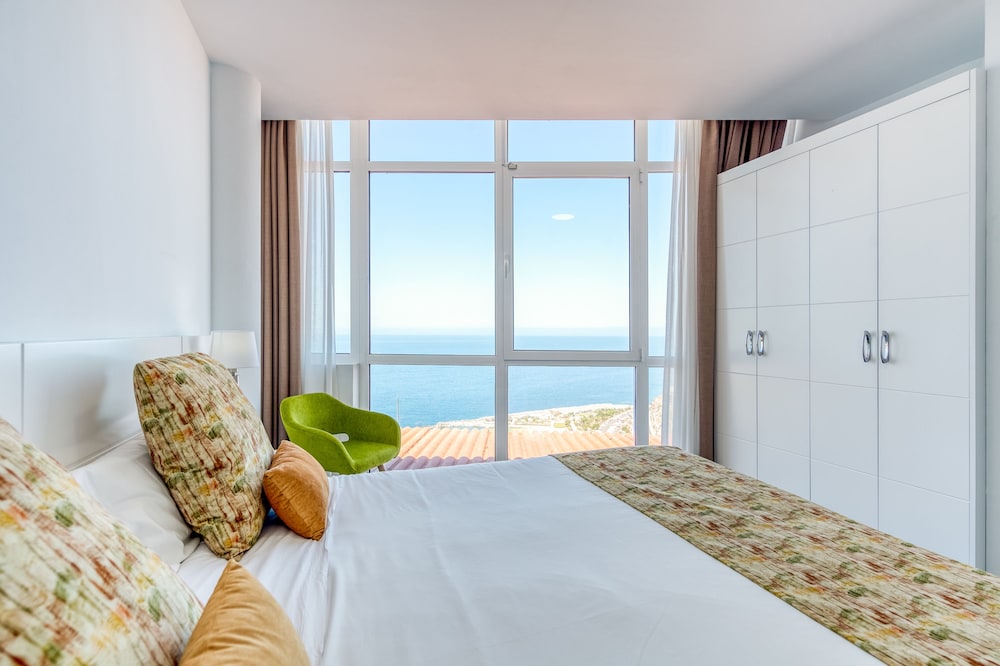 Holiday Club Vista Amadores — Hotel rooms in Puerto Rico, Canary Islands